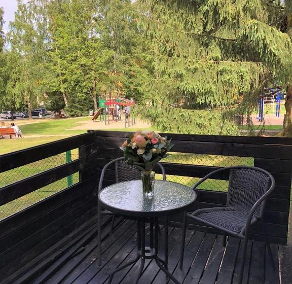 צימר Pokoje Gościnne Parkowa 2