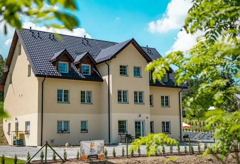 تختخواب و صبحانه Róża Sudetów