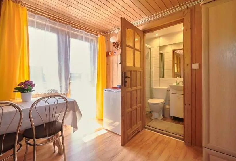 ベッドアンドブレックファースト Willa U Perełki