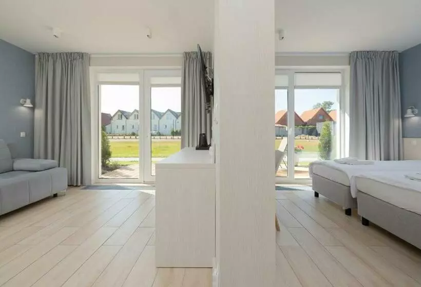 Hotelli Bursztyn   Bernstein Apartments