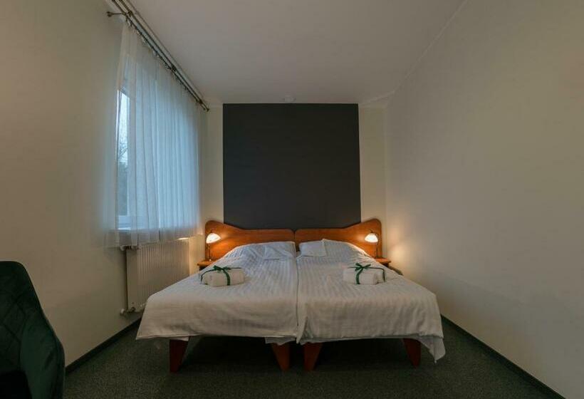 酒店 Hrs Relax Rsw