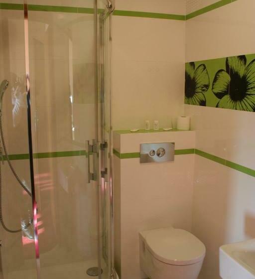 فندق على الطريق Impresja