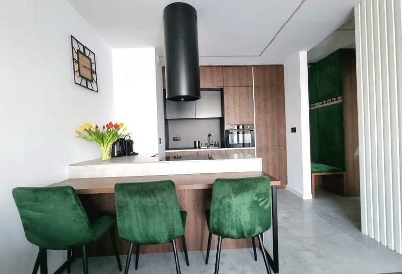 Nook Nook Apartments Bytkowska 103