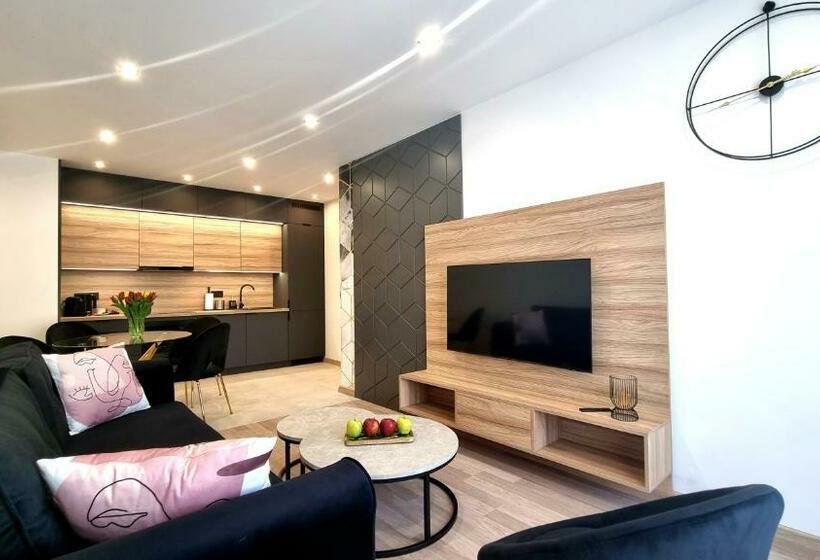 Nook Nook Apartments Bytkowska 103