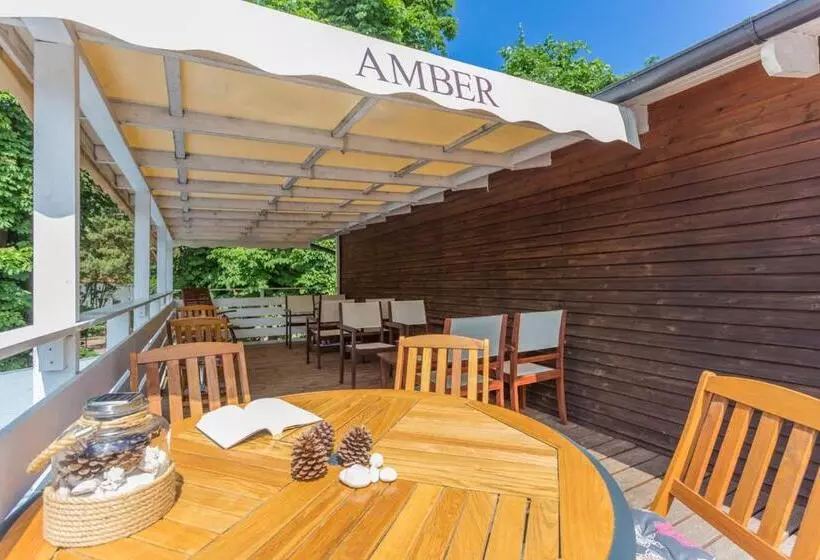 ペンション Amber Dziwnów   Pokoje I Apartamenty & Spa