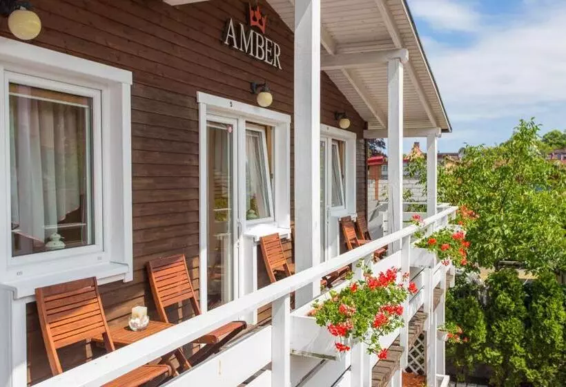 ペンション Amber Dziwnów   Pokoje I Apartamenty & Spa
