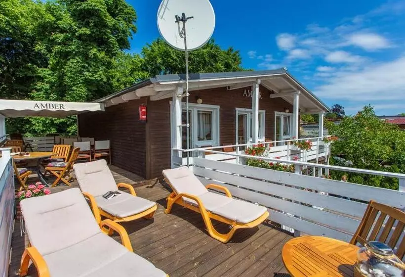 ペンション Amber Dziwnów   Pokoje I Apartamenty & Spa