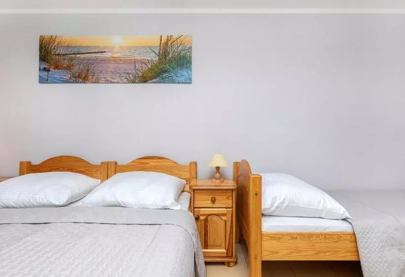 ペンション Amber Dziwnów   Pokoje I Apartamenty & Spa