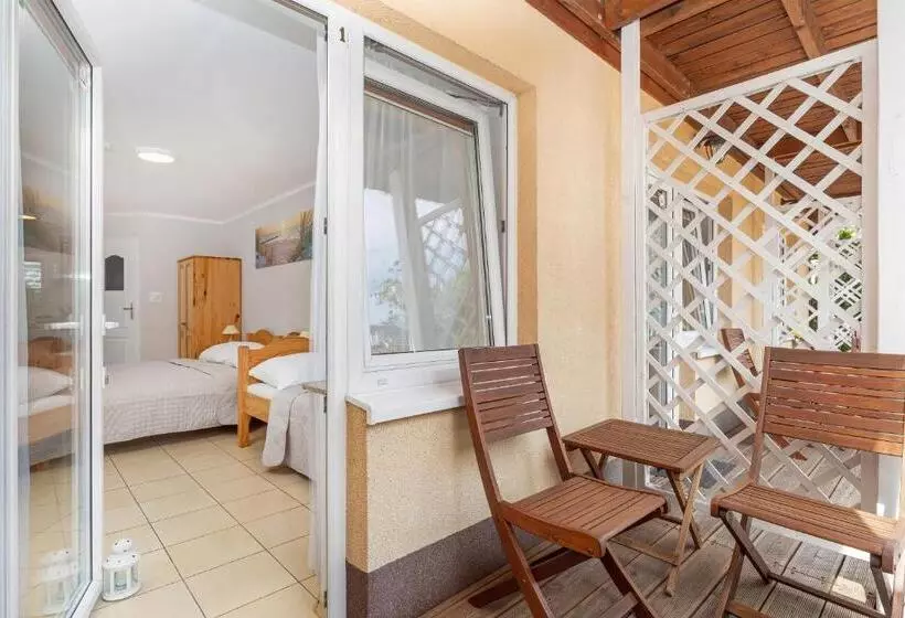 ペンション Amber Dziwnów   Pokoje I Apartamenty & Spa