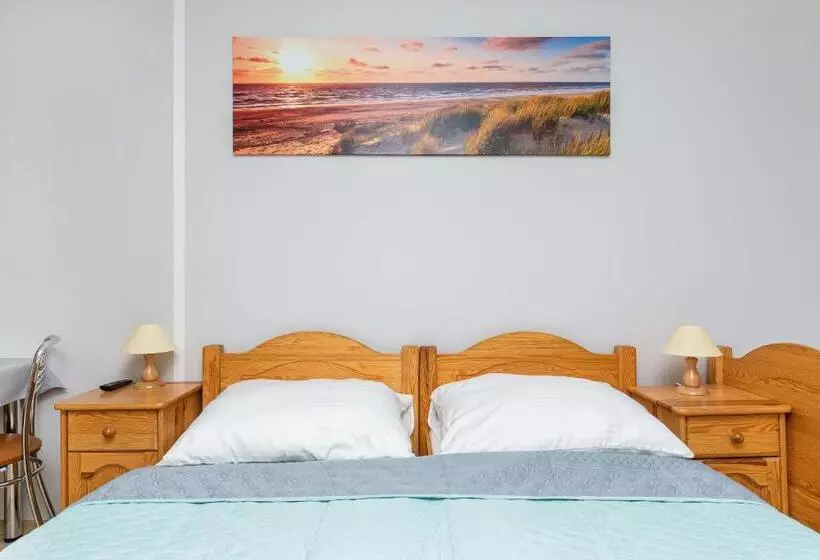 ペンション Amber Dziwnów   Pokoje I Apartamenty & Spa