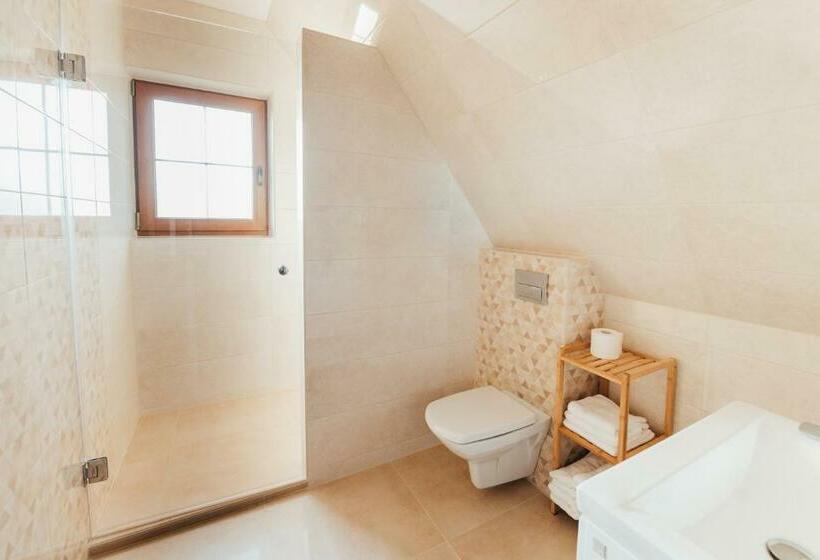 ペンション Willa Giergonia