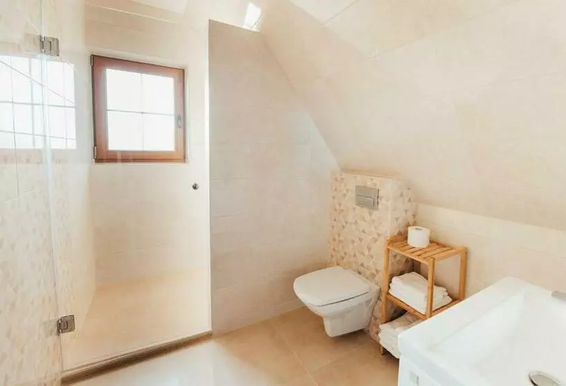 ペンション Willa Giergonia