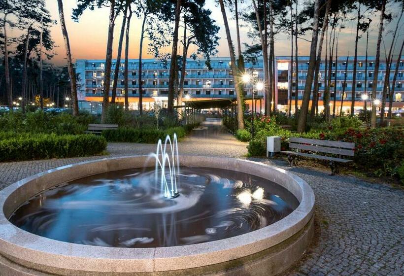 استراحتگاه Jutrzenka Medical Spa