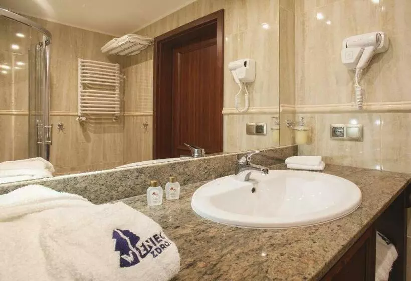 Lomakeskus Jutrzenka Medical Spa