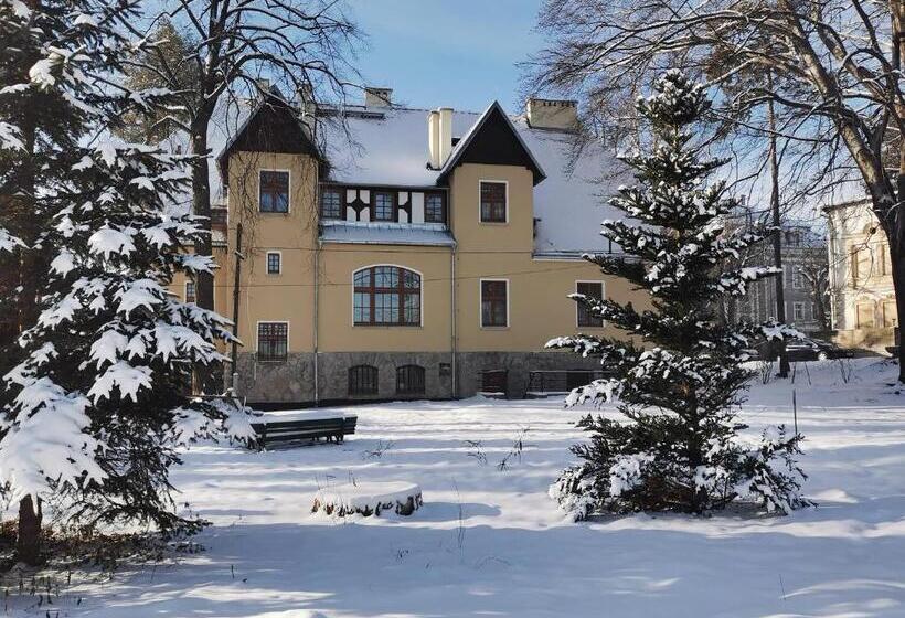 Sanatorium Dąbrówka