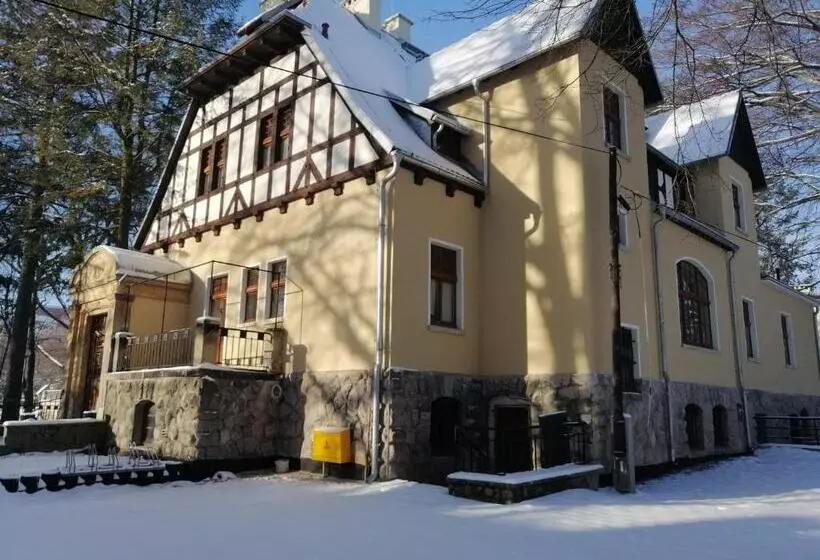 Sanatorium Dąbrówka