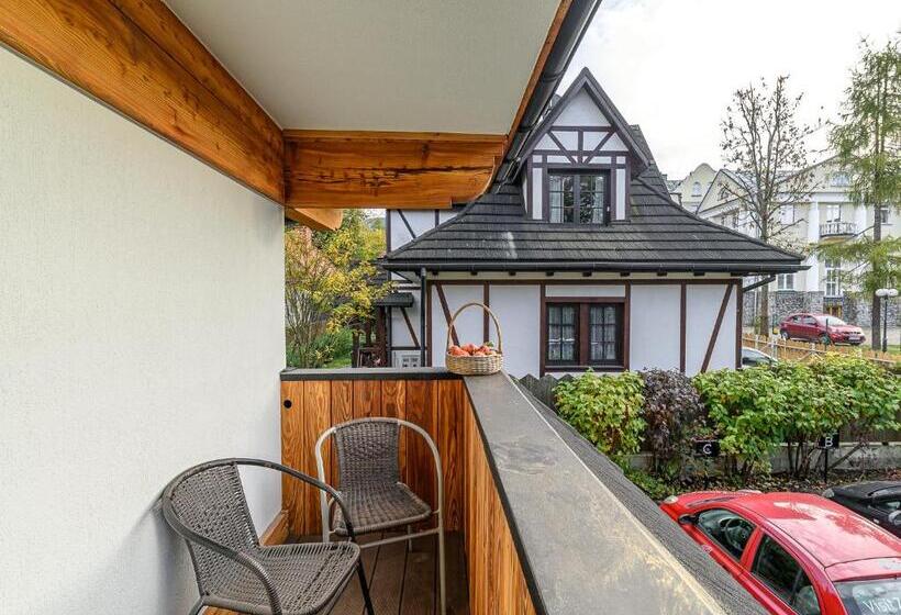 Visitzakopane   Willa Bajka Apartments