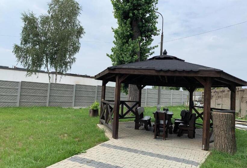 Общежитие Noclegi Europol