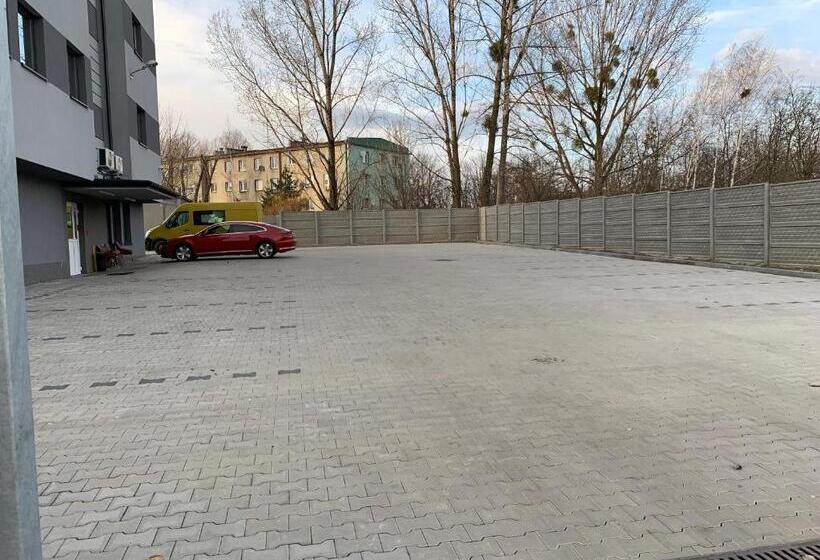 Общежитие Noclegi Europol