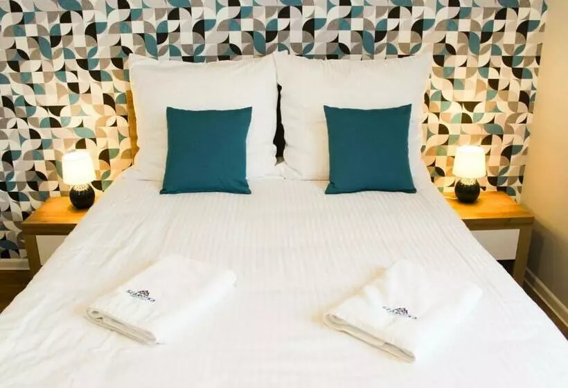 Apartamenty Szarotka