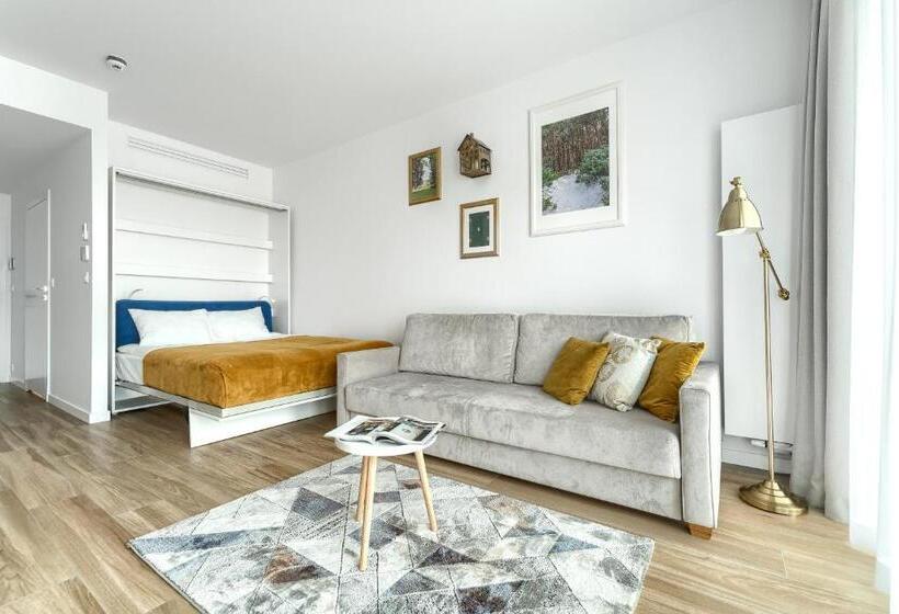 Apartamenty W Marina Royale