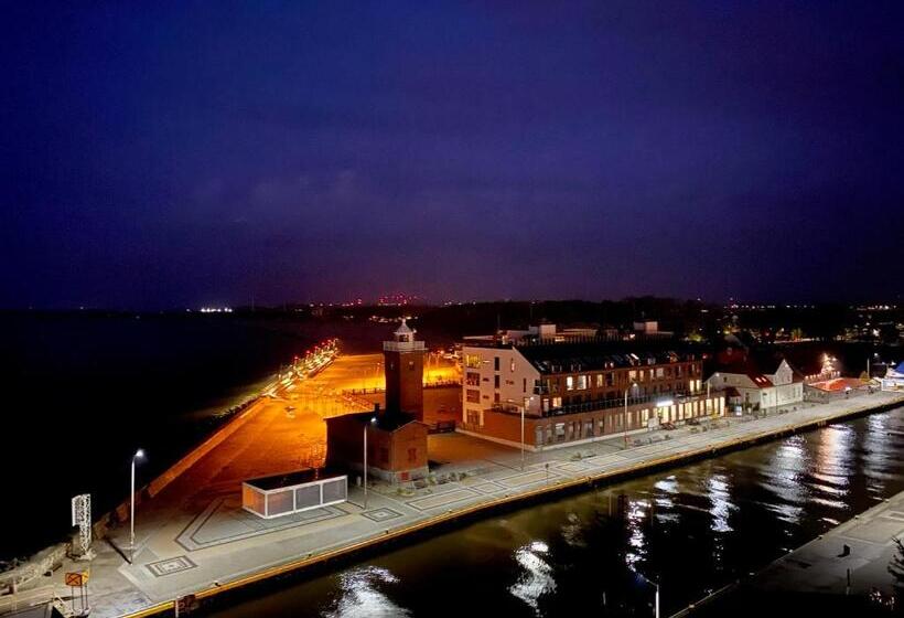 Apartamenty W Marina Royale