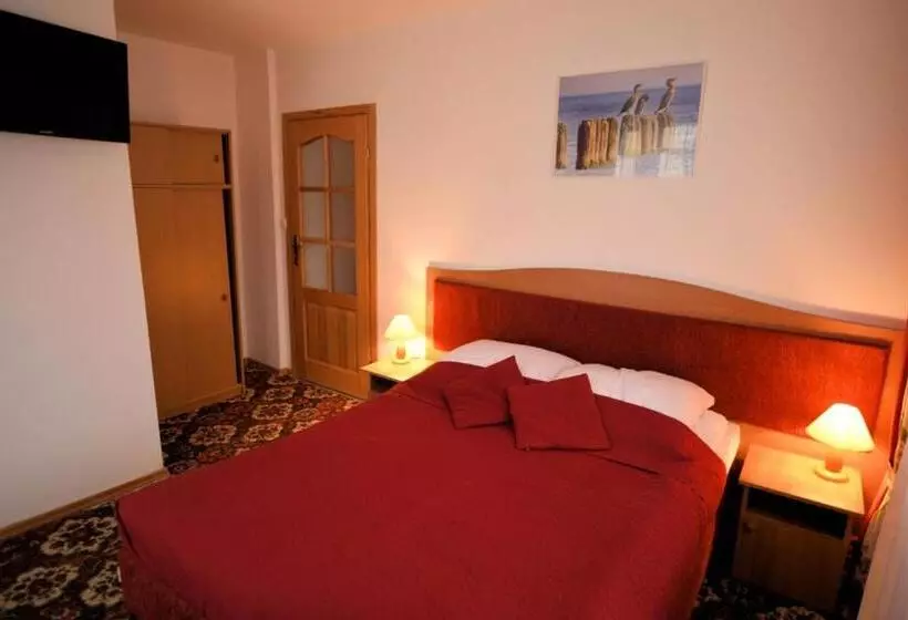 Aamiaismajoitus (B&B) Dom Gościnny Posejdon