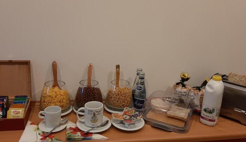 Bed and Breakfast Dworek Pod świerkami