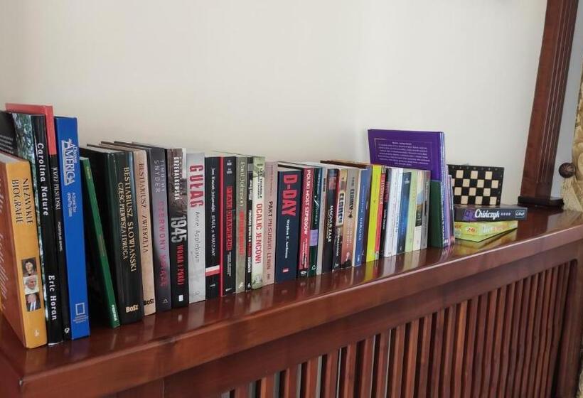 Bed and Breakfast Pokoje Gościnne Pałac W Balicach Instytut Zootechniki Pib