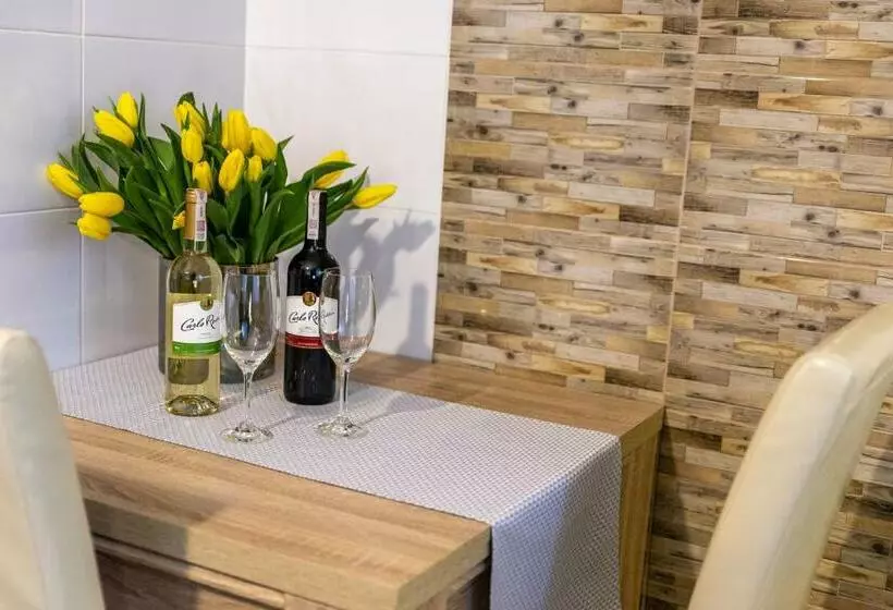 ベッドアンドブレックファースト Rr Pokoje