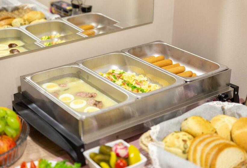 ベッドアンドブレックファースト Rr Pokoje