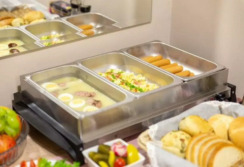 ベッドアンドブレックファースト Rr Pokoje