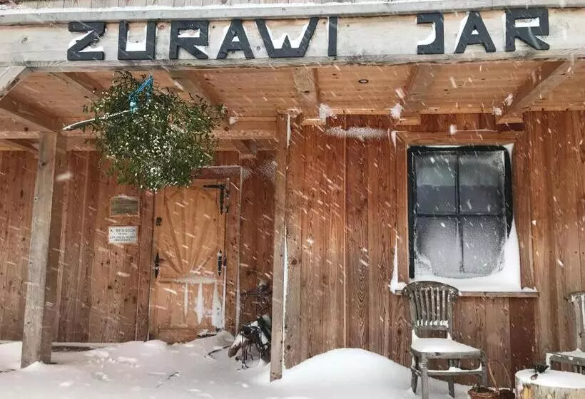 Aamiaismajoitus (B&B) żurawi Jar