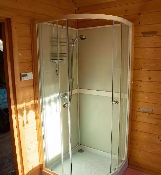 Aamiaismajoitus (B&B) żurawi Jar