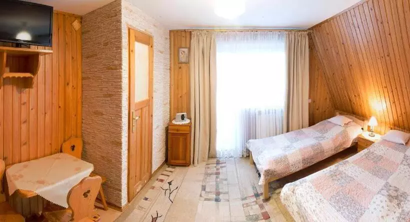 Aamiaismajoitus (B&B) Willa Irys