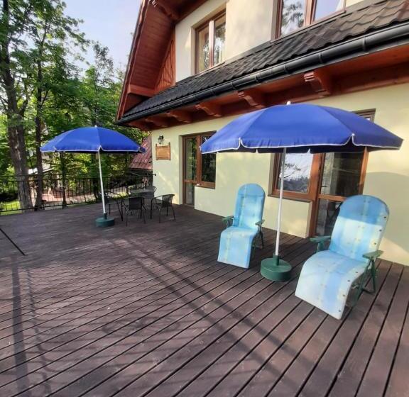 ベッドアンドブレックファースト Willa Tomida