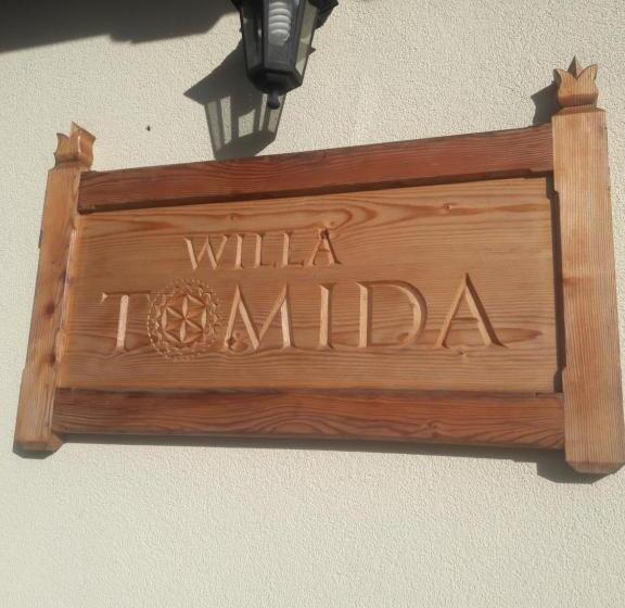 ベッドアンドブレックファースト Willa Tomida