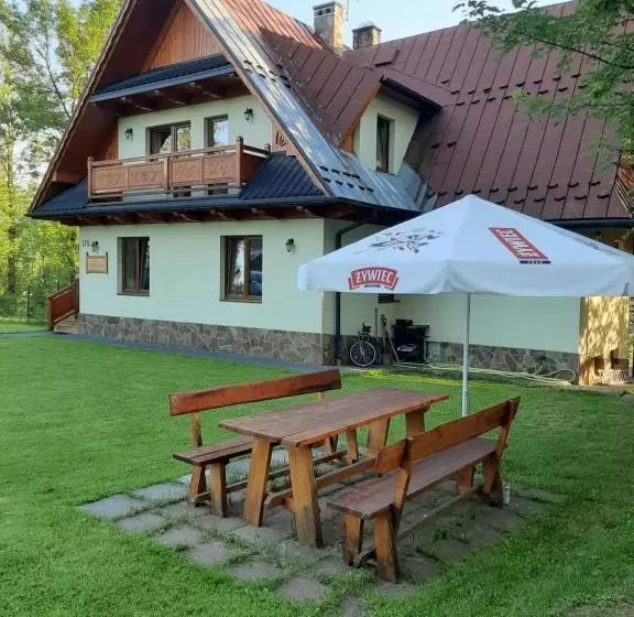 Aamiaismajoitus (B&B) Willa Tomida