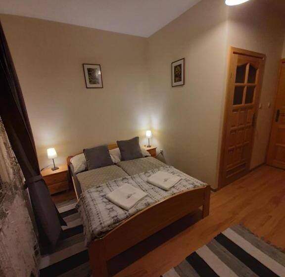 ベッドアンドブレックファースト Willa Tomida