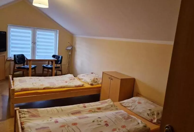 هتل Agroturystyka Nad Cichą