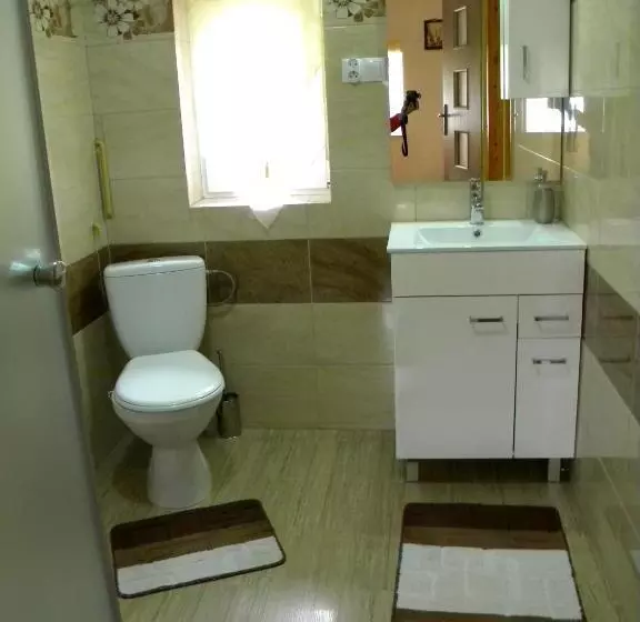 Hotelli Domek Pod świerkami
