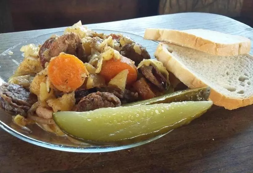 Hotelli Gród Pędzików