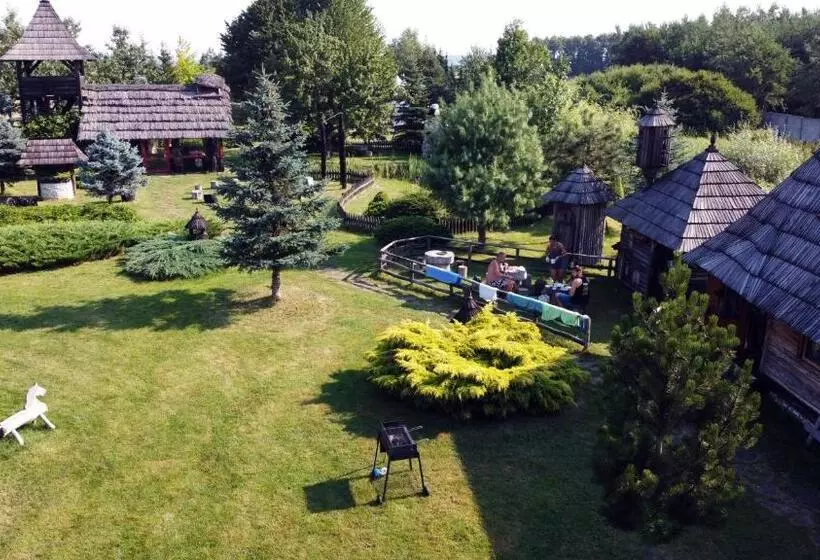 Hotelli Gród Pędzików