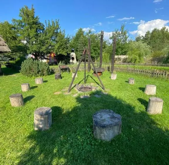 Hotelli Gród Pędzików