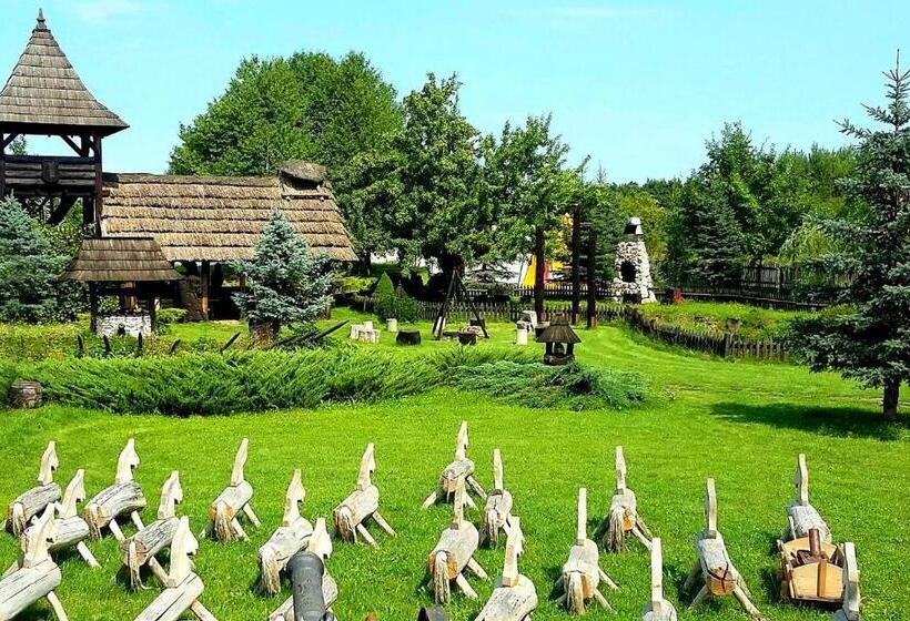 酒店 Gród Pędzików