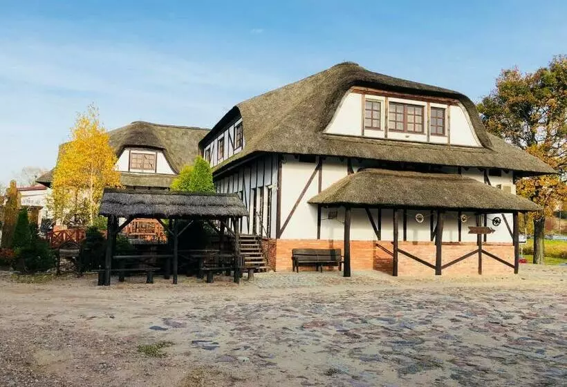 Hotelli Kraina Jezior