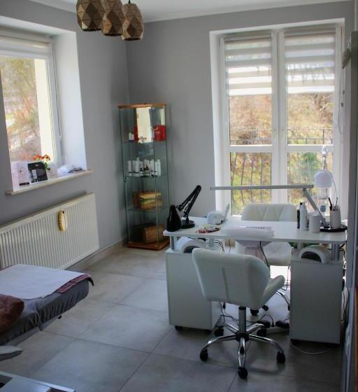 Отель Pensjonat 4 Pory Roku