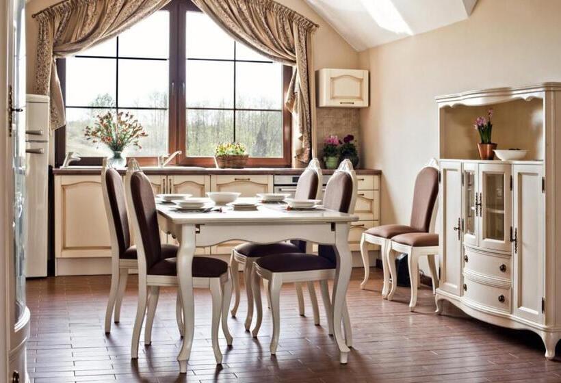 ホテル Pensjonat Enklawa