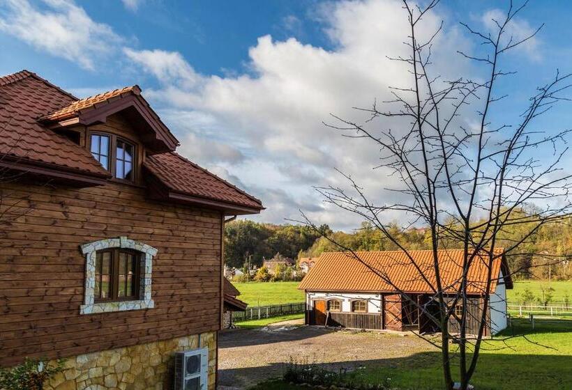 酒店 Ranczo W Dolinie   Bałtów