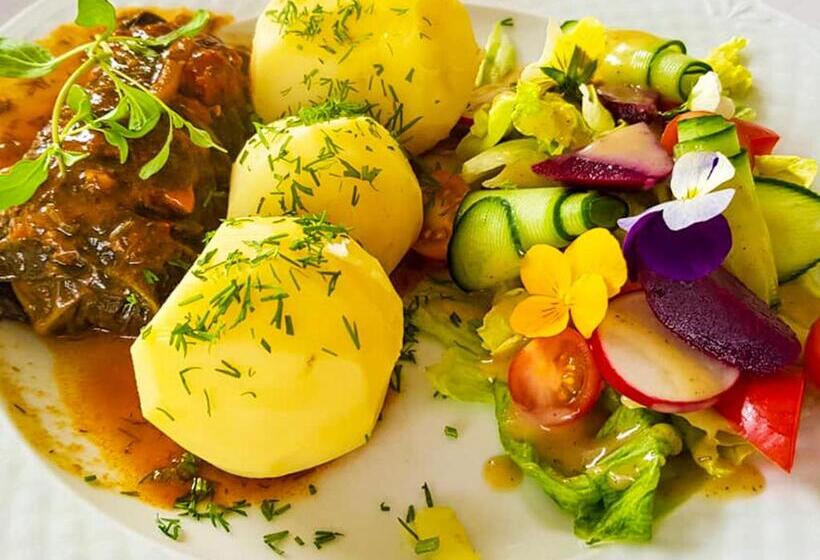 בית מלון כפרי źródło Raduni